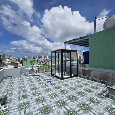 Miete eines modernen Eckhauses im Stadtteil Hai Chau, Da Nang, Vietnam